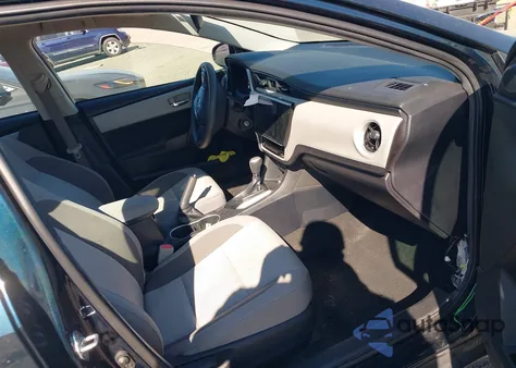 2018 Toyota Corolla Le from USA, damaged, VIN 2T1BURHE2JC978377